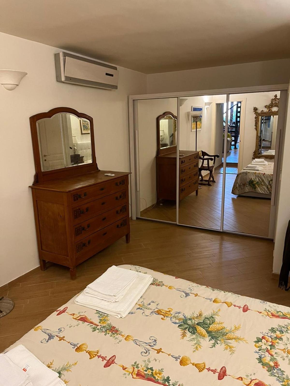 Loft Tanzi Appartement Bari Kamer foto